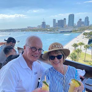 Meet your Posher, Joyce